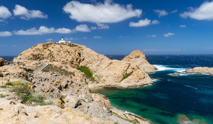 点击大图看下一张：意大利撒丁岛海岸风景图片