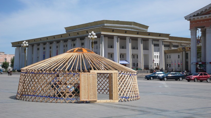点击大图看下一张：蒙古乌兰巴托建筑风景图片