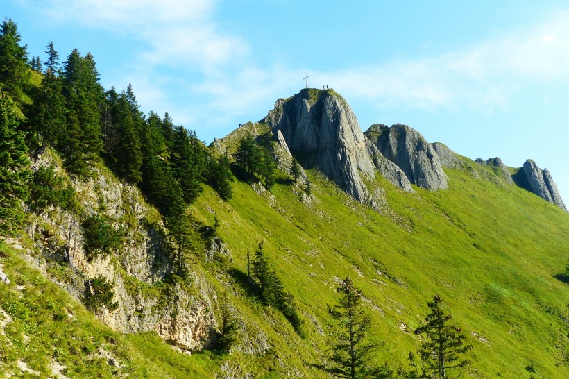 点击大图看下一张：德国黑森林特里贝格自然风景图片