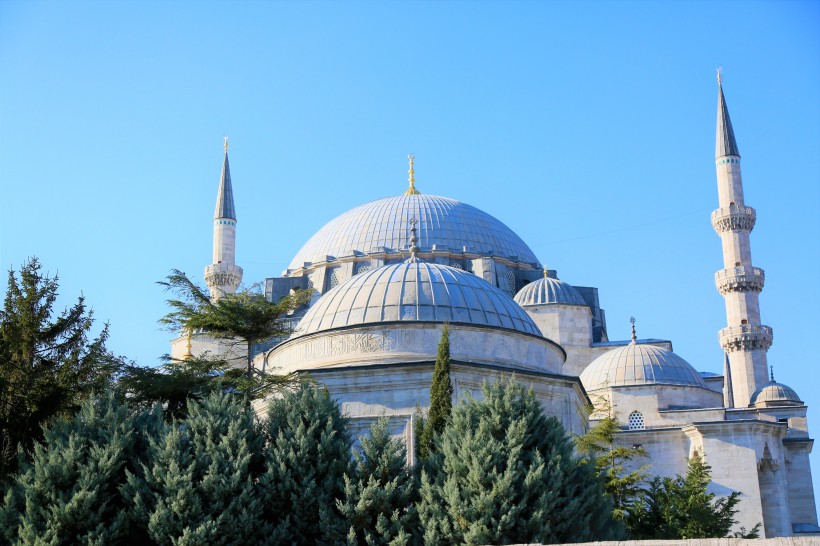 点击大图看下一张：伊斯兰教清真寺宣礼塔建筑风景图片
