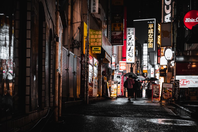 点击大图看下一张：东京城市夜景图片