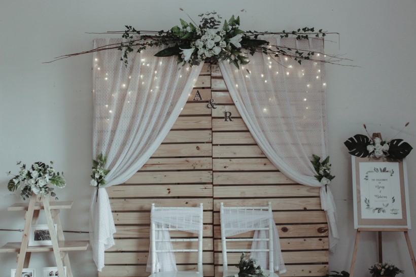 点击大图看下一张:布置精美的婚礼图片