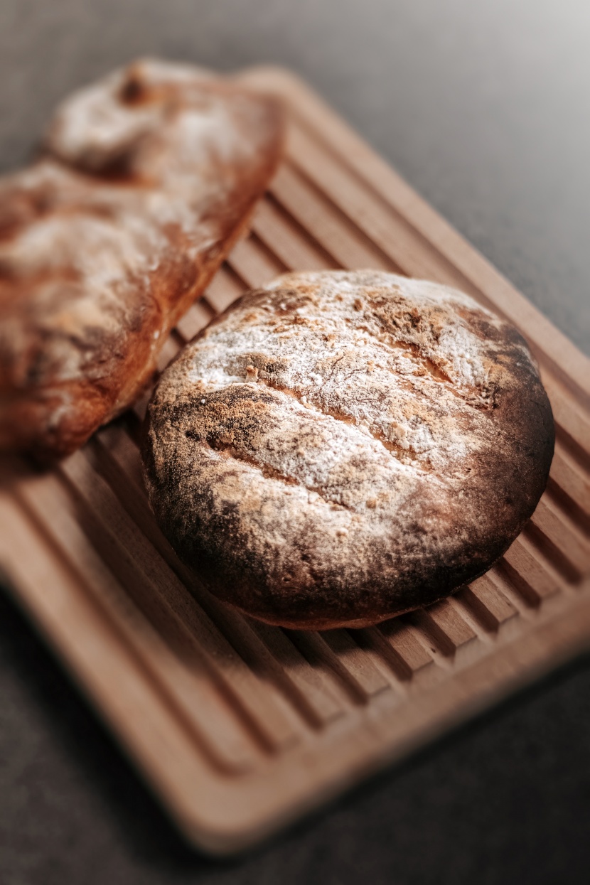 点击大图看下一张：手工烤面包图片