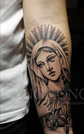 点击大图看下一张：手臂上圣母玛利亚纹身头像