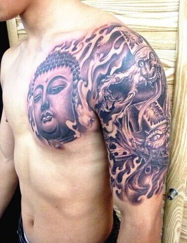 点击大图看下一张:传统个性的佛头半甲纹身图6