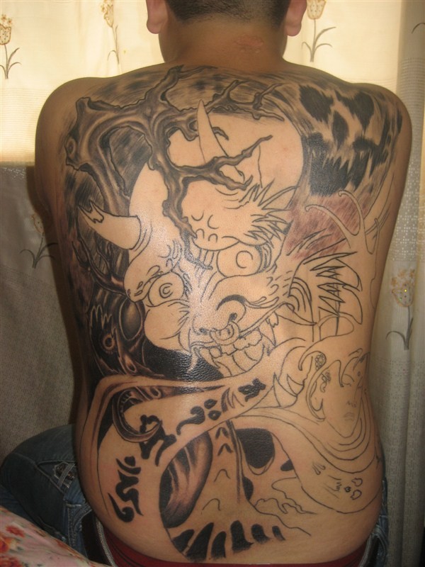 点击大图看下一张:超级漂亮大气的般若纹身图9