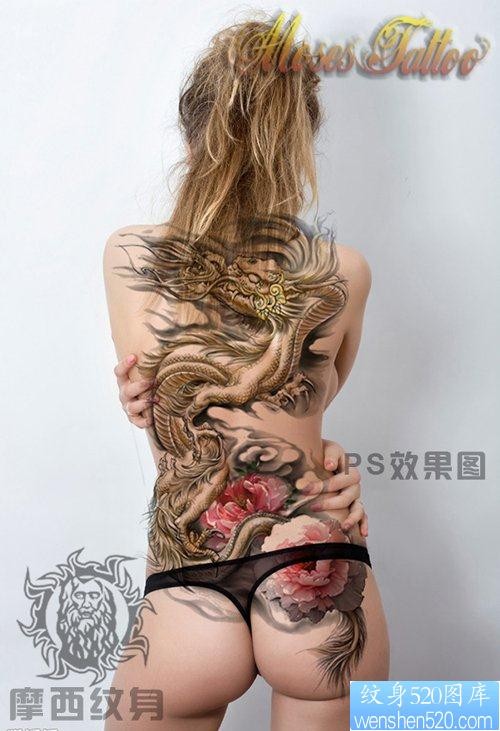 点击大图看下一张：一幅ps美女满背龙纹身图片