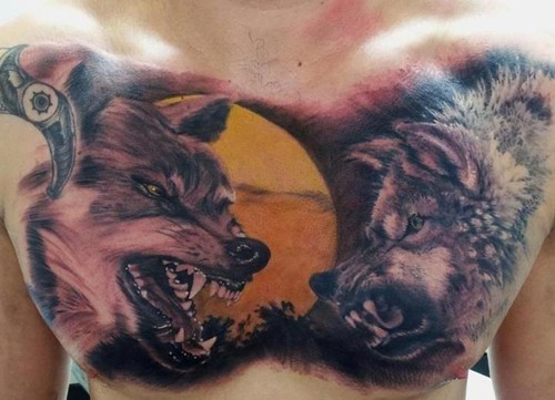 点击大图看下一张：咆哮霸气的狼头纹身