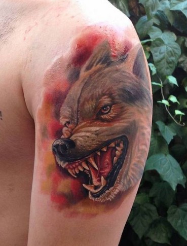 点击大图看下一张：非常霸气的狼头纹身图2