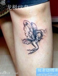 女性腿部可爱的小精灵纹身图片