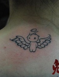 男生腰部漂亮流行的天使纹身图片