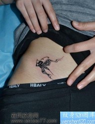 女人喜欢的腹部图腾精灵纹身图片
