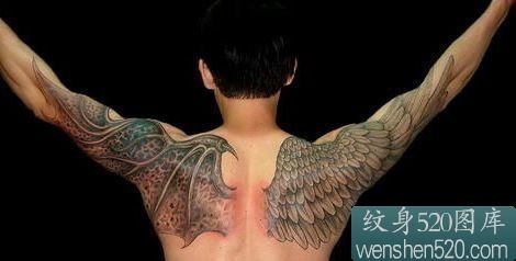 点击大图看下一张：恶魔天使翅膀纹身图案
