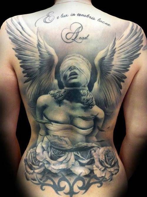 点击大图看下一张：背部时尚大气的天使纹身图3
