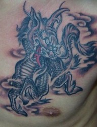 胸部神兽麒麟纹身图片纹身图案