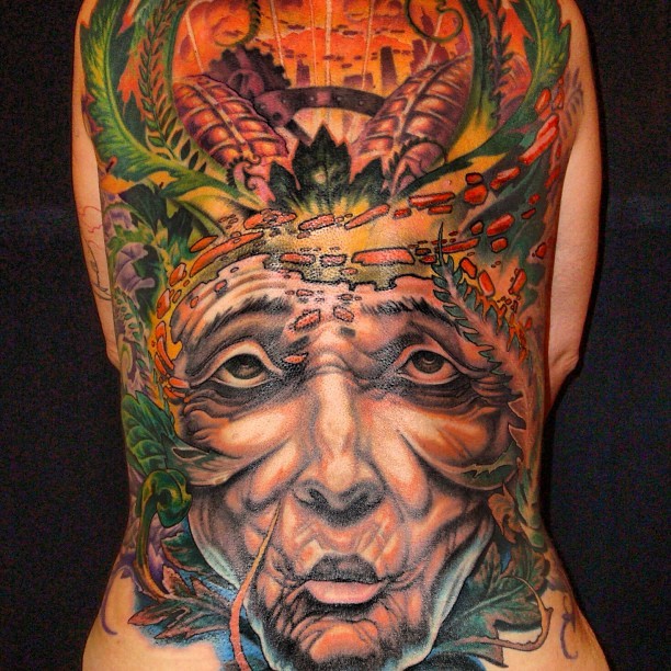 点击大图看下一张：瑞士 Rob Kass 的满背纹身作品图5