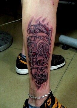 点击大图看下一张:男人小腿炫酷的3d机械纹身图6