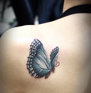 点击大图看下一张：一只非常漂亮的蝴蝶纹身