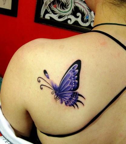点击大图看下一张：一只非常漂亮的蝴蝶纹身图5