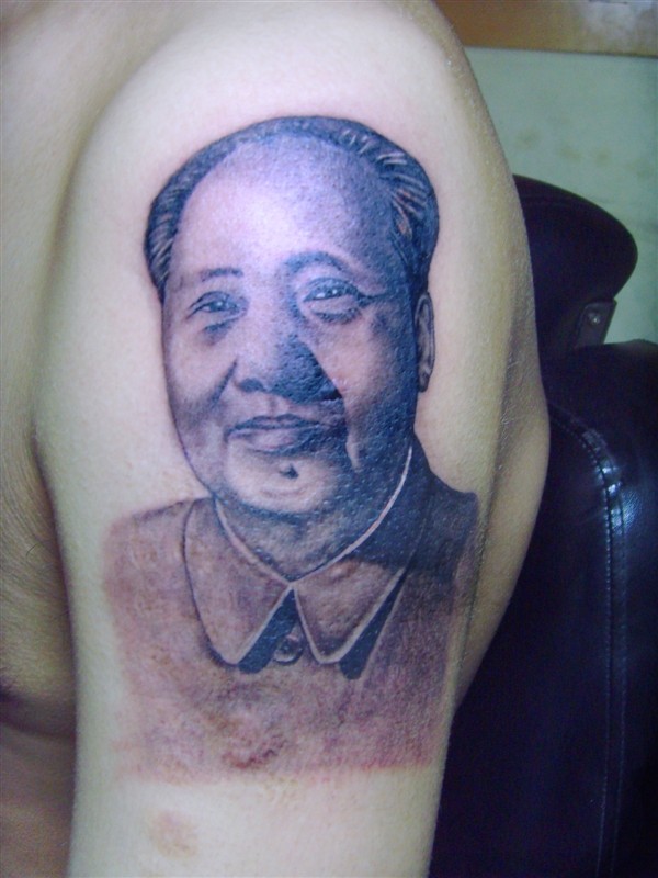 点击大图看下一张：毛爷爷 毛泽东纹身图案