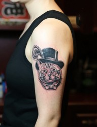 侦探猫手臂个性纹身图案