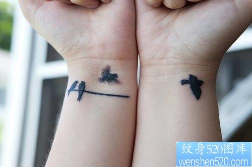 点击大图看下一张：小鸟纹身图片：手臂图腾小鸟纹身图片纹身作品