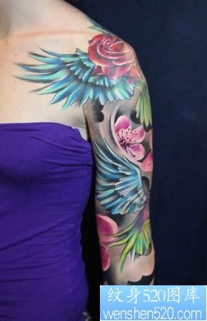 点击大图看下一张：花臂玫瑰翅膀纹身图片作品