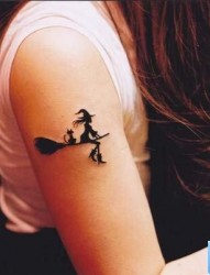 纹身图片：美女手臂巫婆图腾纹身图片作品