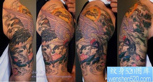 点击大图看下一张：手臂经典潮流的仙鹤白鹤纹身图片