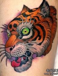 为喜欢纹身的朋友推荐一幅老虎纹身图片