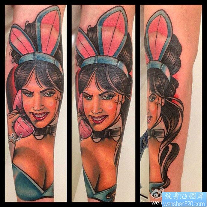 点击大图看下一张：一幅手臂兔女郎纹身图片由纹身520图库推荐