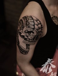 纹身520图库推荐一幅女人手臂天使纹身图片