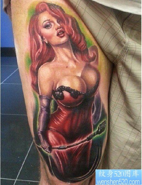 点击大图看下一张：一幅手臂女郎纹身作品