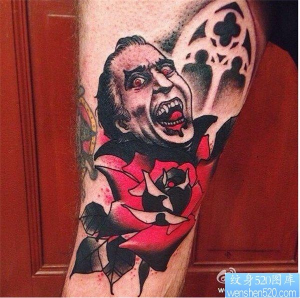 点击大图看下一张：一幅手臂吸血鬼纹身图案