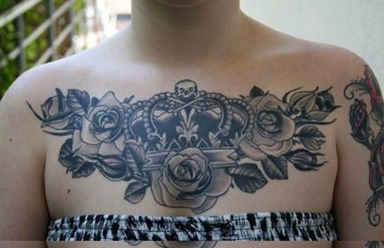 点击大图看下一张：胸前玫瑰花school纹身图案图案