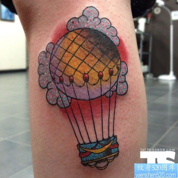 点击大图看下一张：胳膊个性氢气球纹身图案