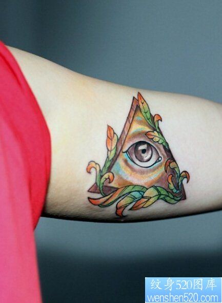 点击大图看下一张:手臂彩色上帝之眼纹身图案