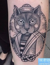 一款手臂点刺猫纹身图案
