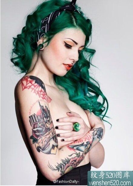 点击大图看下一张：tattoo-girl纹身图案