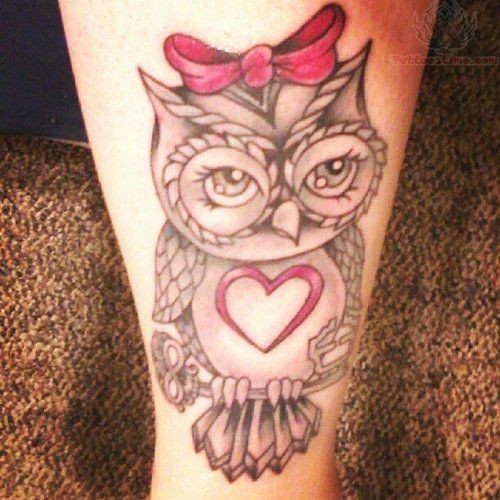 点击大图看下一张：可爱呆萌的猫头鹰纹身