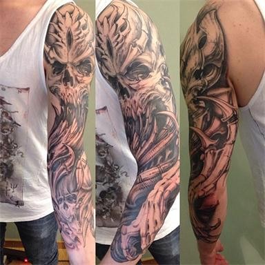 点击大图看下一张：瑞士 Rob Kass的花臂纹身作品图6