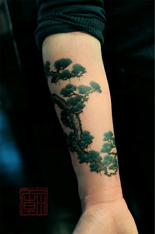 点击大图看下一张：美女纹身师Joey Pang的手臂纹身作品图5
