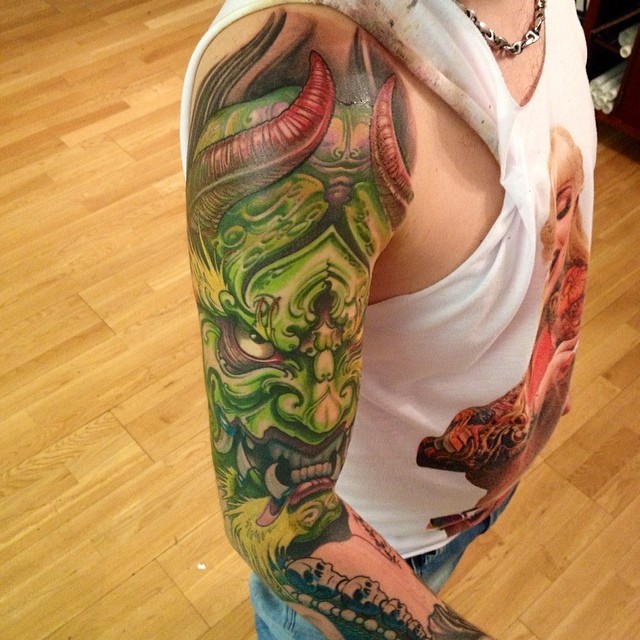 点击大图看下一张：瑞士 Rob Kass 花臂纹身作品图2