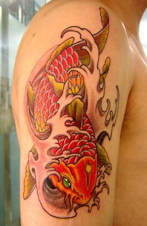 点击大图看下一张：漂亮时尚的红鲤鱼纹身图2