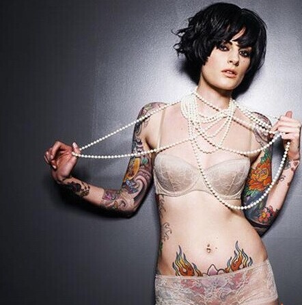 点击大图看下一张：趁年轻抓住时尚的步伐图9