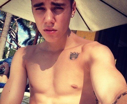 点击大图看下一张：小天王贾斯汀比伯潮流纹身图6