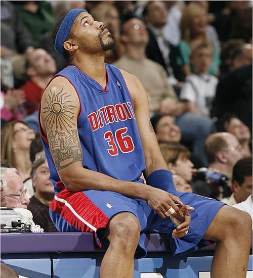 点击大图看下一张：NBA球星个性纹身图3