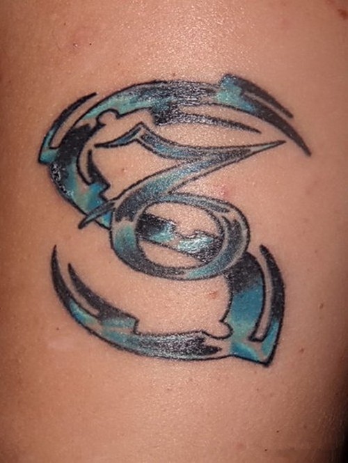 点击大图看下一张：十二星座个性简单化纹身图10