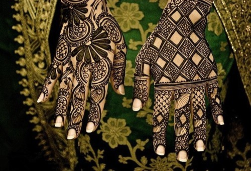 点击大图看下一张：印度海娜个性手臂纹身图4