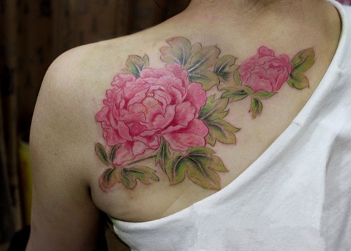 点击大图看下一张:漂亮的牡丹花刺青 牡丹花刺青手稿图6